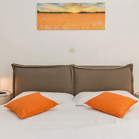 Luxury - L'orangerie Apartament