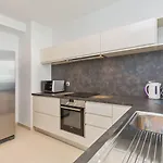 Luxury - L'orangerie Apartman *